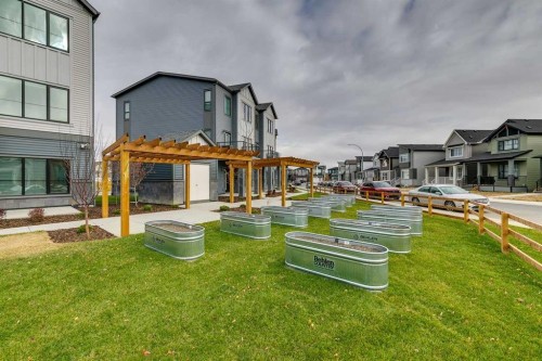 46 Belvedere Terrace Se, Calgary, AB - Outdoor