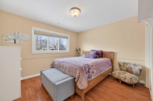 235 Allan Crescent Se, Calgary, AB - Indoor Photo Showing Bedroom