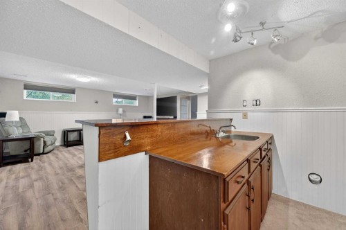 235 Allan Crescent Se, Calgary, AB - Indoor