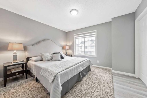 126 Everhollow Heights Sw, Calgary, AB - Indoor Photo Showing Bedroom
