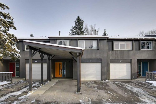 9-2225 Oakmoor Drive Sw, Calgary, AB - Outdoor