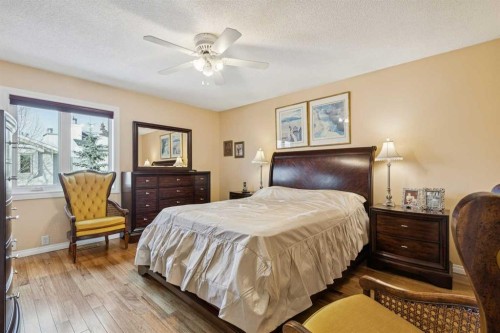 181 Woodford Drive Sw, Calgary, AB - Indoor Photo Showing Bedroom