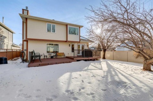 181 Woodford Drive Sw, Calgary, AB - Outdoor