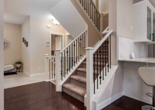 70 Nolancliff Crescent Nw, Calgary, AB - Indoor Photo Showing Other Room