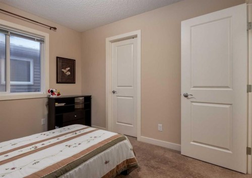 70 Nolancliff Crescent Nw, Calgary, AB - Indoor Photo Showing Bedroom