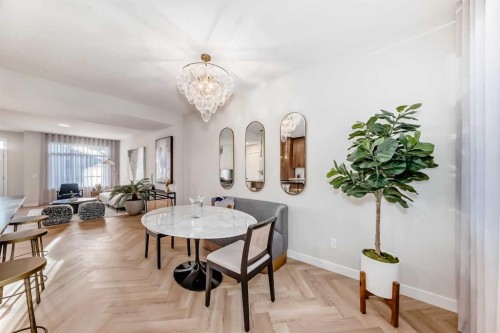285 Cobblestone Gate, Airdrie, AB - Indoor Photo Showing Dining Room