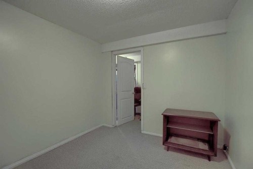 164 Faldale Close Ne, Calgary, AB - Indoor Photo Showing Other Room