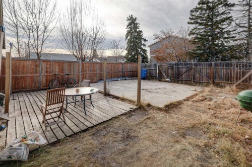 164 Faldale Close Ne, Calgary, AB - Outdoor