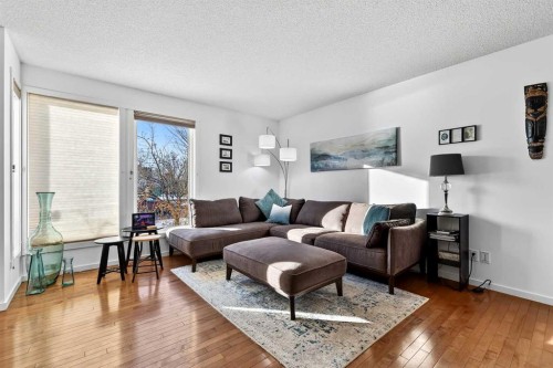 222 Walden Gate Se, Calgary, AB - Indoor Photo Showing Living Room
