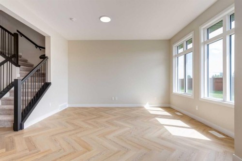 86 Agate Road, Cochrane, AB - Indoor Photo Showing Other Room