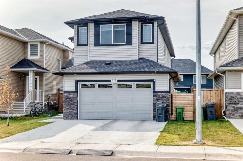 772 Edgefield Crescent, Strathmore, AB - Outdoor With Facade