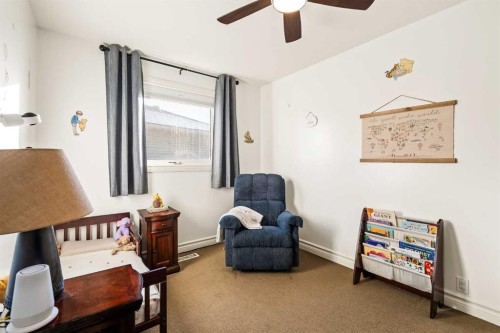 25 Mckinley Bay Se, Calgary, AB - Indoor