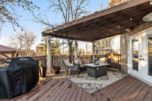 25 Mckinley Bay Se, Calgary, AB - Outdoor With Deck Patio Veranda With Exterior