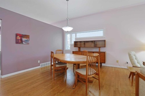 252 Citadel Park Nw, Calgary, AB - Indoor Photo Showing Dining Room