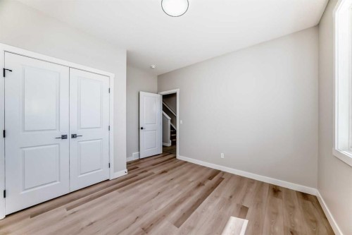 112 Belvedere Park Se, Calgary, AB - Indoor Photo Showing Other Room