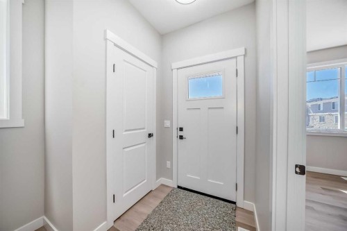 112 Belvedere Park Se, Calgary, AB - Indoor Photo Showing Other Room