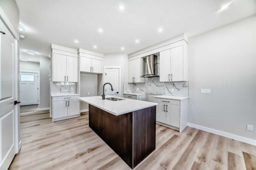 112 Belvedere Park Se, Calgary, AB - Indoor Photo Showing Kitchen With Upgraded Kitchen