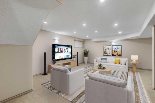 432 Royal Oak Circle Nw, Calgary, AB - Indoor