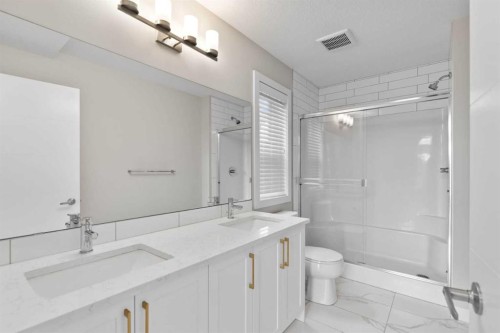 75 Sage Meadows Circle Nw, Calgary, AB - Indoor Photo Showing Bathroom