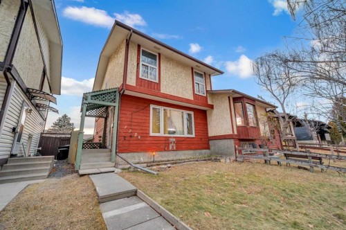 172 Templehill Drive Ne, Calgary, AB - Outdoor