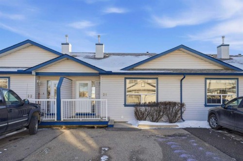 21-33 Stonegate Drive Nw, Airdrie, AB - Outdoor
