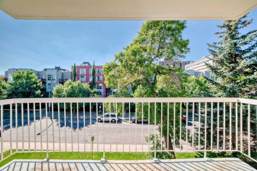 408-320 24 Avenue Sw, Calgary, AB - Indoor Photo Showing Other Room