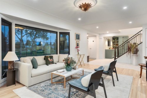 1011 Lake Wapta Way Se, Calgary, AB - Indoor Photo Showing Living Room