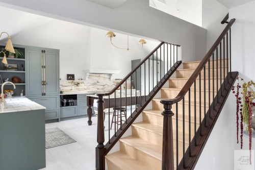 1011 Lake Wapta Way Se, Calgary, AB - Indoor Photo Showing Other Room