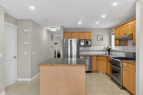 78 Tarington Close Ne, Calgary, AB - Indoor Photo Showing Kitchen