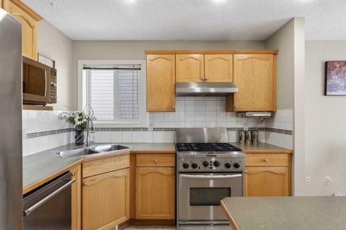 78 Tarington Close Ne, Calgary, AB - Indoor Photo Showing Kitchen With Double Sink
