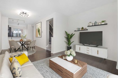 111 Ascot Point Sw, Calgary, AB - Indoor Photo Showing Other Room