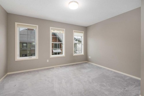 111 Ascot Point Sw, Calgary, AB - Indoor Photo Showing Other Room
