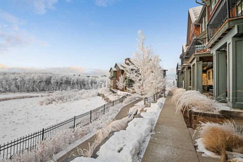 111 Ascot Point Sw, Calgary, AB - Outdoor