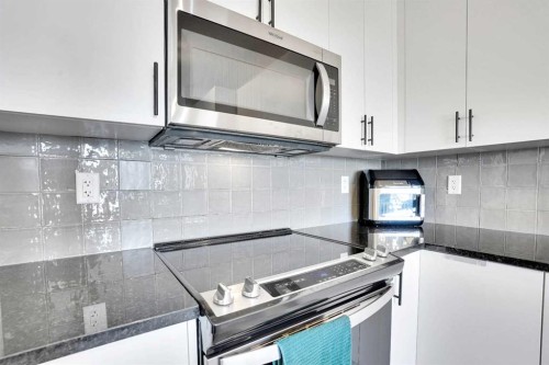 4416-15 Sage Meadows Landing Nw, Calgary, AB - Indoor Photo Showing Kitchen