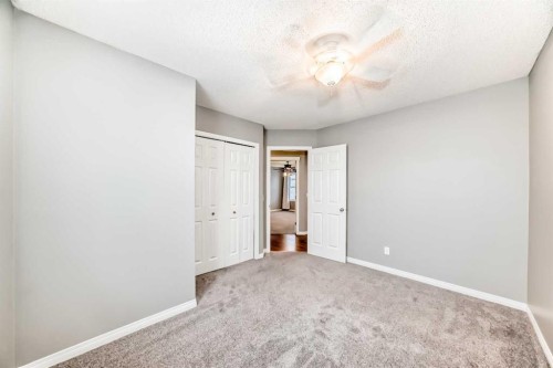 340 Morningside Crescent Sw, Airdrie, AB - Indoor Photo Showing Other Room