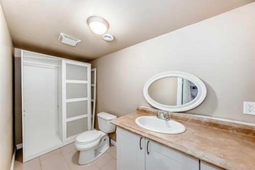 340 Morningside Crescent Sw, Airdrie, AB - Indoor Photo Showing Bathroom