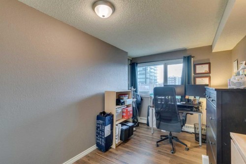 403-220 13 Avenue Sw, Calgary, AB - Indoor Photo Showing Other Room