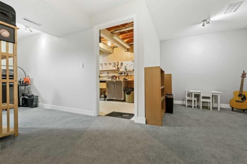 103 Sandarac Place Nw, Calgary, AB - Indoor