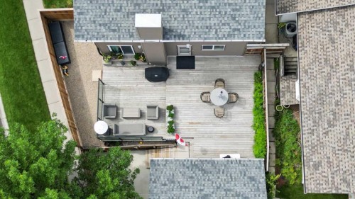 103 Sandarac Place Nw, Calgary, AB - Outdoor
