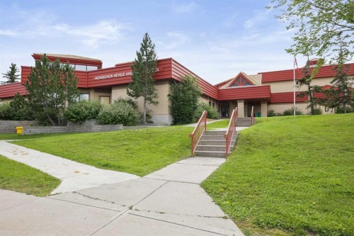 103 Sandarac Place Nw, Calgary, AB - Outdoor