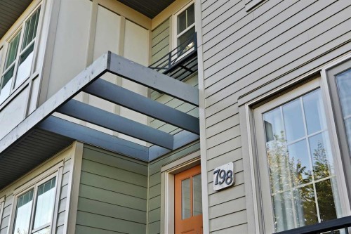 798 Walden Drive Se, Calgary, AB - Outdoor With Exterior