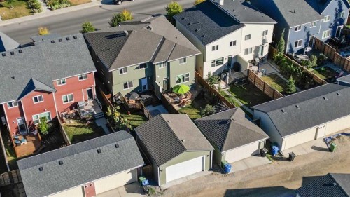 798 Walden Drive Se, Calgary, AB - Outdoor