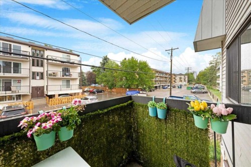 206-630 57 Avenue Sw, Calgary, AB - Outdoor