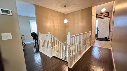 14691 Deer Ridge Drive Se, Calgary, AB - Indoor Photo Showing Other Room