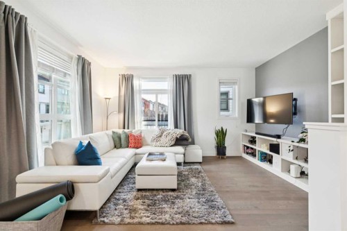 180 Walden Path Se, Calgary, AB - Indoor Photo Showing Living Room