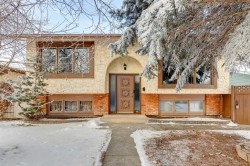 150 Midcrest Crescent SE Calgary, AB T2X 1B6