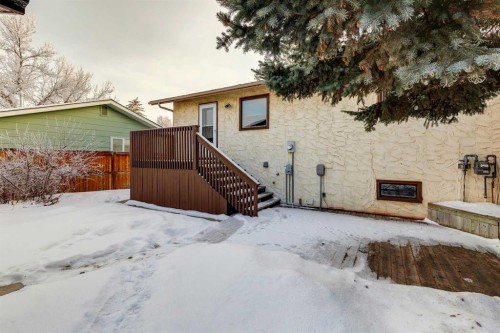150 Midcrest Crescent Se, Calgary, AB - Outdoor