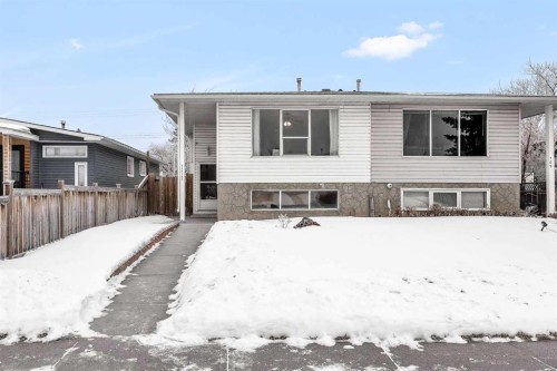 111 Dovertree Place Se, Calgary, AB - Outdoor