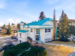 64 Patterson Mews SW Calgary, AB T3H 2C6