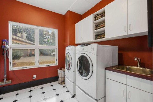 64 Patterson Mews Sw, Calgary, AB - Indoor Photo Showing Laundry Room